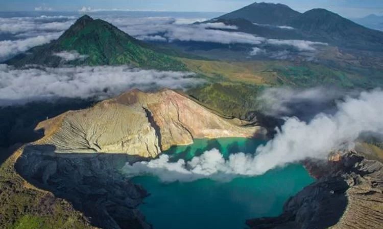 Gunung Krakatau