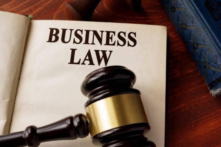 Ilmu Hukum Bisnis