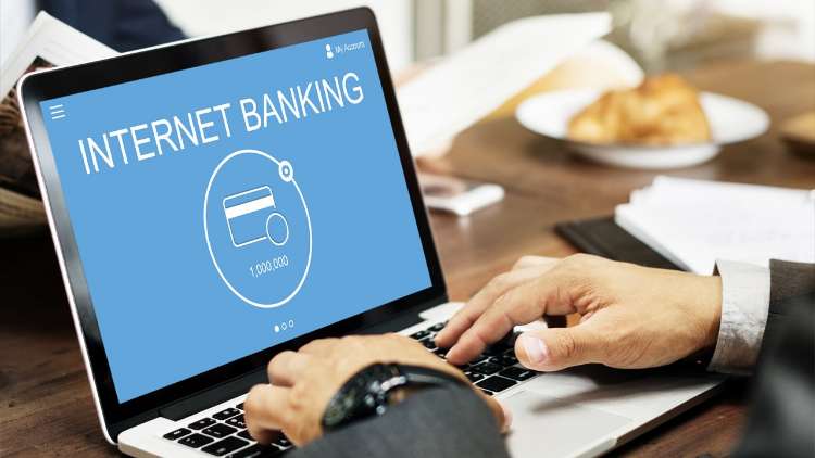 Internet Banking Adalah - Pengertian, Keuntungan & Kekurangannya ...