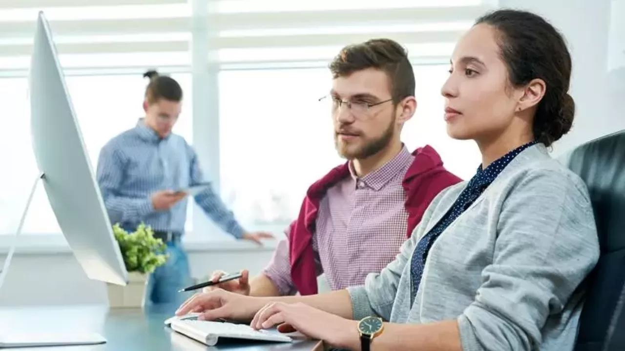 Apa Itu On The Job Training? Ini Bentuk Dan Pelaksanaannya ...