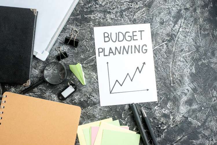 Pengertian, Fungsi, dan Manfaat Budget Plan